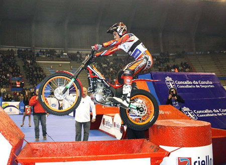 Mañana empieza el mundial de trial indoor en Sheffield, Inglaterra