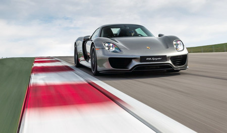 Porsche quiere un sucesor para el 918 Spyder, aunque se demorará hasta 2025