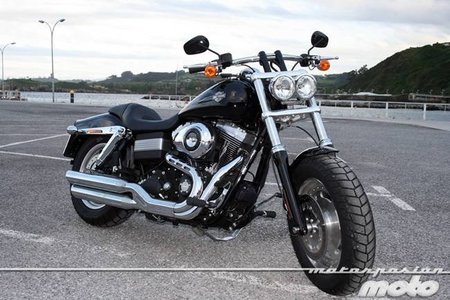 Harley Davidson Dyna Fat Bob, prueba (características y curiosidades)