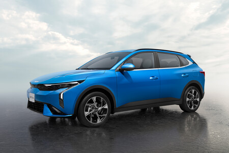 El KIA K3 anuncia su versión hatchback: va al acecho de Ibiza, Swift y Mazda2