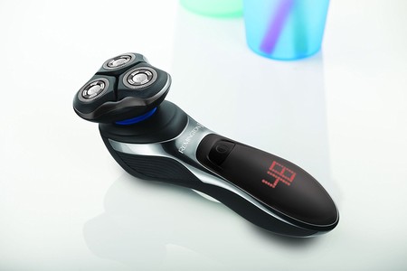 Por 48,44 euros tenemos en Amazon la afeitadora rotativa Remington XR1370 con tecnología Hyperflex