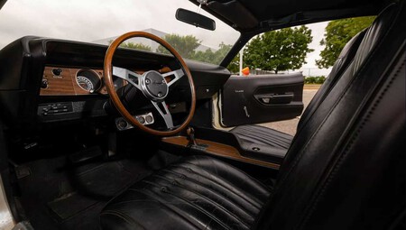 Plymouth Cuda 440 Rapid Transit 1970 6