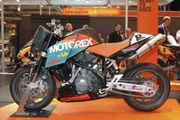 KTM 990 Superduke Battle