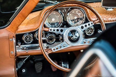 Mercedes Benz Gullwing Robado 3