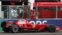 Felipe Massa se coloca líder del Mundial en Francia
