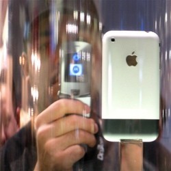 Apple anuncia oficialmente que ya ha vendido 1 millón de iPhones en 74 días