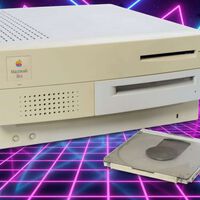 Apple lanzó un Mac revolucionario y a los cinco meses le bajó el precio mil dólares Incluso nació un verbo para definir la traición a un cliente fiel 