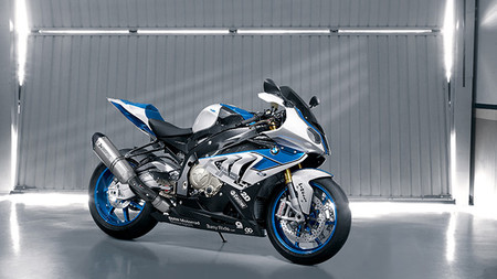 BMW HP4