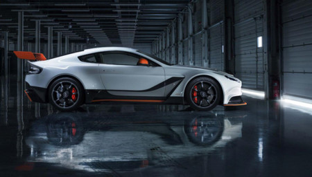 El Aston Martin Vantage GT12 cuelga el cartel de "todo vendido"