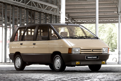 Así de rebuscada puede ser la creación de un coche: la verdadera historia del Renault Espace