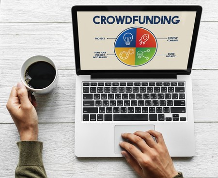 La financiación colectiva de las pseudociencias: así es como el crowdfunding les ayuda a crecer