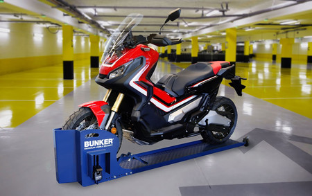 Este blindaje antirrobo se lo pondrá difícil a los ladrones de motos y está especialmente pensado para garajes comunitarios