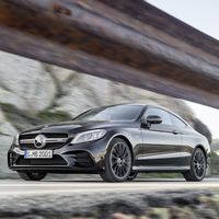 Los Mercedes-Benz Clase C Coupé y Cabriolet cambian sólo lo necesario para 2019