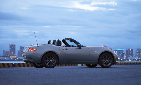 Mazda MX-5 2024