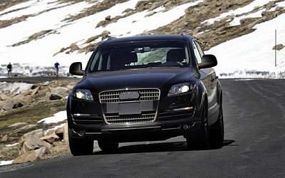 Audi Q7 oficial