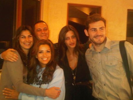 Eva Longoria se lleva a cenar a casa a Carbonillas, ¿pero dónde no están?