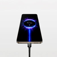 Tu móvil tiene un enemigo silencioso: si no eliges bien el cable que usas para cargarlo puedes freír la batería sin darte cuenta