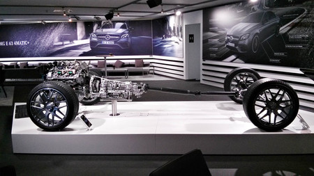 Mercedes-AMG E 63S 4matic+ transmisión