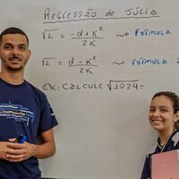 Mineira de 11 anos inventou uma nova forma de calcular a raiz quadrada, foi parar em revistas especializadas e deixou a elite da matemática mundial perplexa 