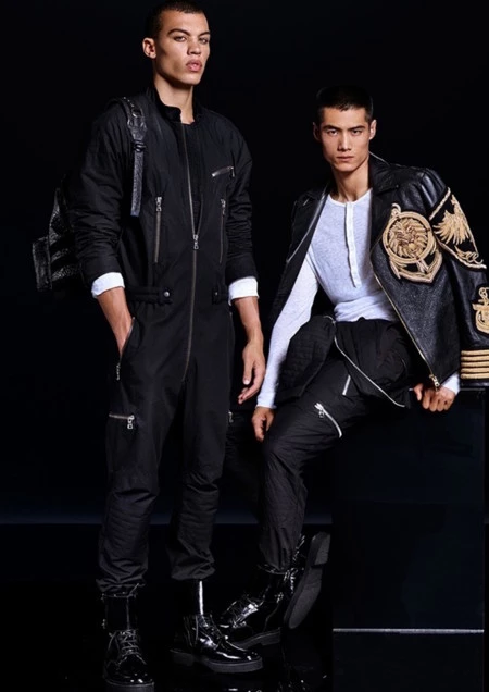 ¡Coge la calculadora antes de enamorarte de cualquier prenda de Balmain para H&M, tenemos todos los precios!