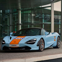 ¡Legendario! El superlativo McLaren 720S acompaña sus más de 700 CV con el traje del mítico F1 GTR Gulf 