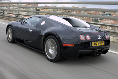 Bugatti 6