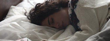 Tener la cama y el sofá calentitos sin encender la calefacción: las mejores opciones para lograrlo ahorrando en la factura de la luz  