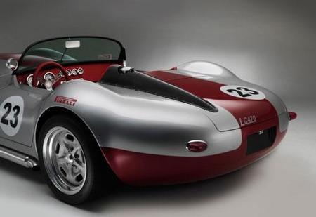 2010 Lucra LC470
