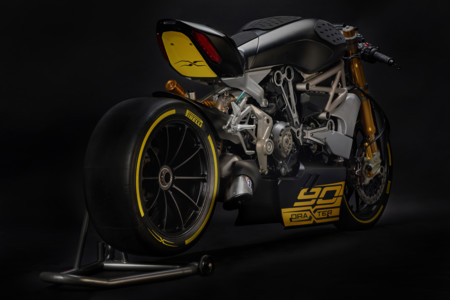 Ducati draXter: puro músculo y agresividad