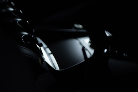 El nuevo miembro de la familia Mercedes-AMG GT ya se deja intuir