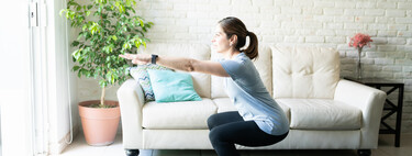 En forma en tu propio salón: un entrenamiento corto e intenso tipo Tabata de 4 minutos 