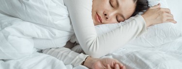 Carlos Egea, doctor experto en neumología: "Dormir bien en verano no es solo cuestión de comodidad" 