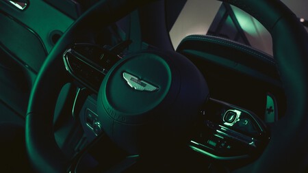 Aston Martin DB 12 Primer Contacto 6