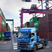 Japón tiene un enorme problema para transportar mercancía: no tiene camioneros ni puede hacer más carreteras. ¿Su solución? Una inmensa cinta transportadora de 500 km