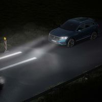 Volkswagen prepara una nueva generación de luces para desplegar mensajes en el camino