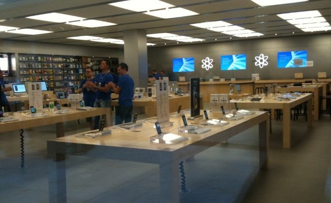 apple store empleados genius bar