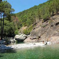 Ni piscina ni playa: este paraíso natural con agua fresca y cristalina está en la Sierra de Gredos a dos horas de Madrid 