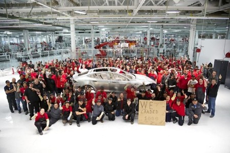 Tesla logra ensamblar el Model S número 1.000