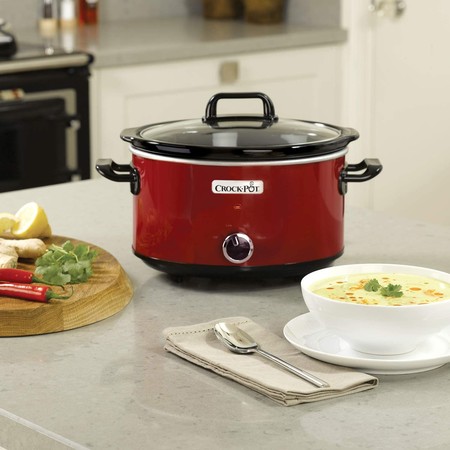 Con las ofertas de septiembre en Amazon la olla de cocción lenta Crock-Pot está rebajadísima hoy (la tienes por menos de 30 euros)