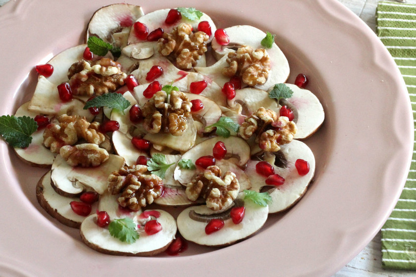 Siete estupendas recetas con granada para aprovechar esta fruta para el picoteo del finde