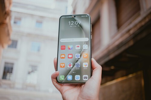 HuawEI