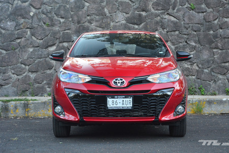 Toyota Yaris Hatchback 2018 Mexico 6