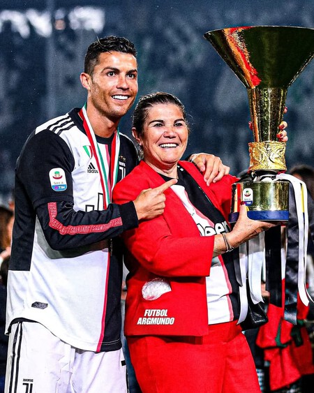 Maria Dolores Madre De Cristiano Ronaldo Tu Me Querias Abortar Y Ahora Soy Yo El Que Mantiene La Casa Y Paga Todas Las Cuentas