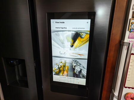 La cámara es útil, pero no permite ver todo el contenido | Imagen: Xataka