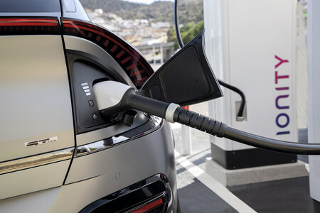 IONITY quiere alcanzar a los Supercargadores de Tesla con 7.000 cargadores de coches eléctricos para 2025