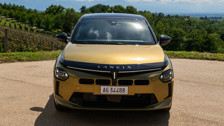 Lancia Ypsilon 2024 2