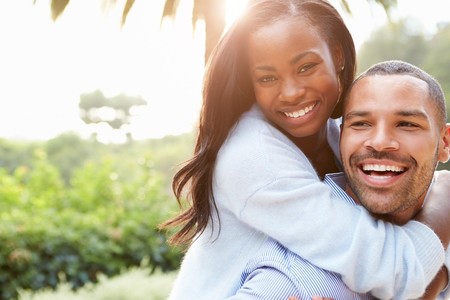La relación entre edad y felicidad tiene forma de U: la peor época de tu vida es la mediana edad