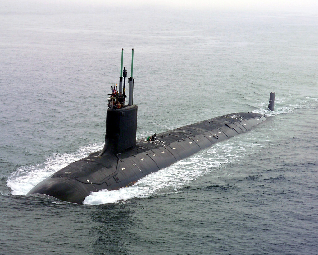 La Marina de EEUU acaba de botar un nuevo submarino nuclear de su clase más moderna: así es el formidable USS IDAHO 