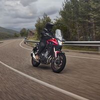 ¡Hola, Honda CB500X! La trail para el carnet A2 estrena suspensiones mejoradas y menos peso