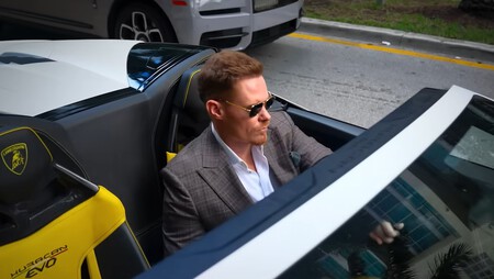 Louis Theroux Inside The Manosphere Official Trailer Netflix 0m38s